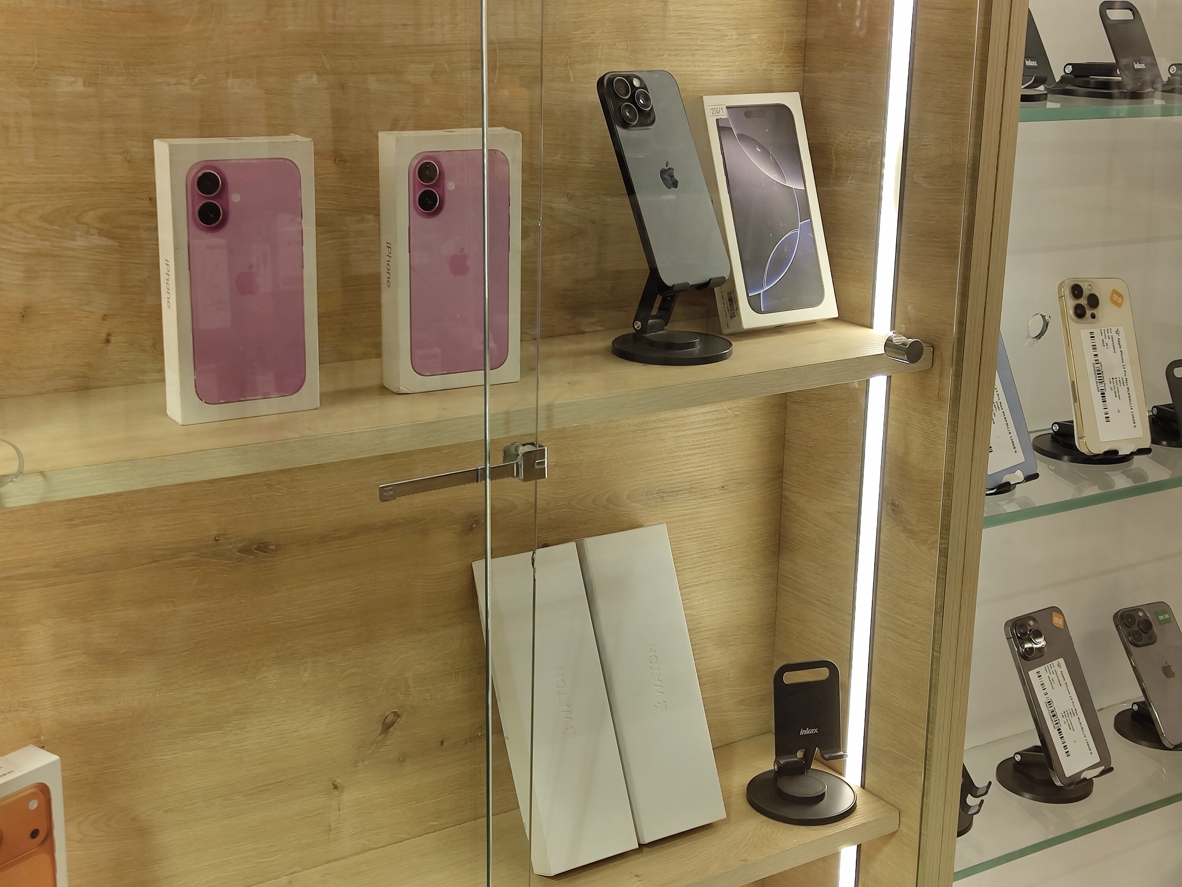 شركـة الـمالطي للهواتف،iphone